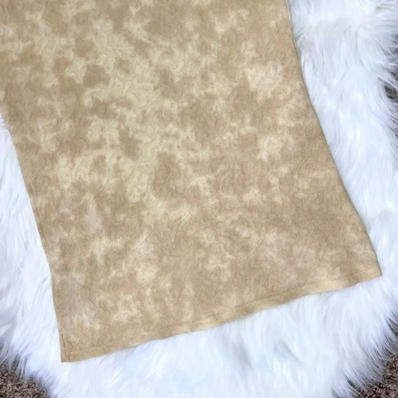 ๐SOLD๐Free People Beaded Secret Heart Tank Top Gold Embellishments Size Small - Picture 9 of 10